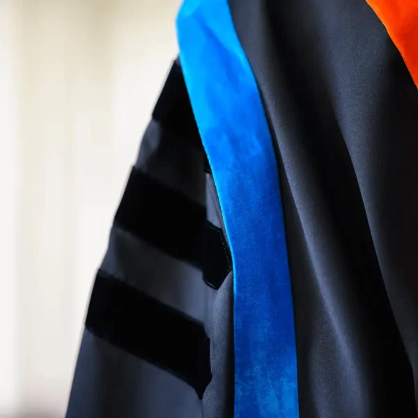 Find the Best Graduation Gown in Dubai & UAE - T Shirts Agency